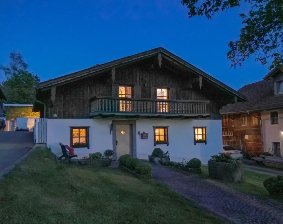 400Qm Bayerische Villa 2500Qm Uneinsehbarer Garten In Beliebter Urlaubsregion Freyung Esterno foto