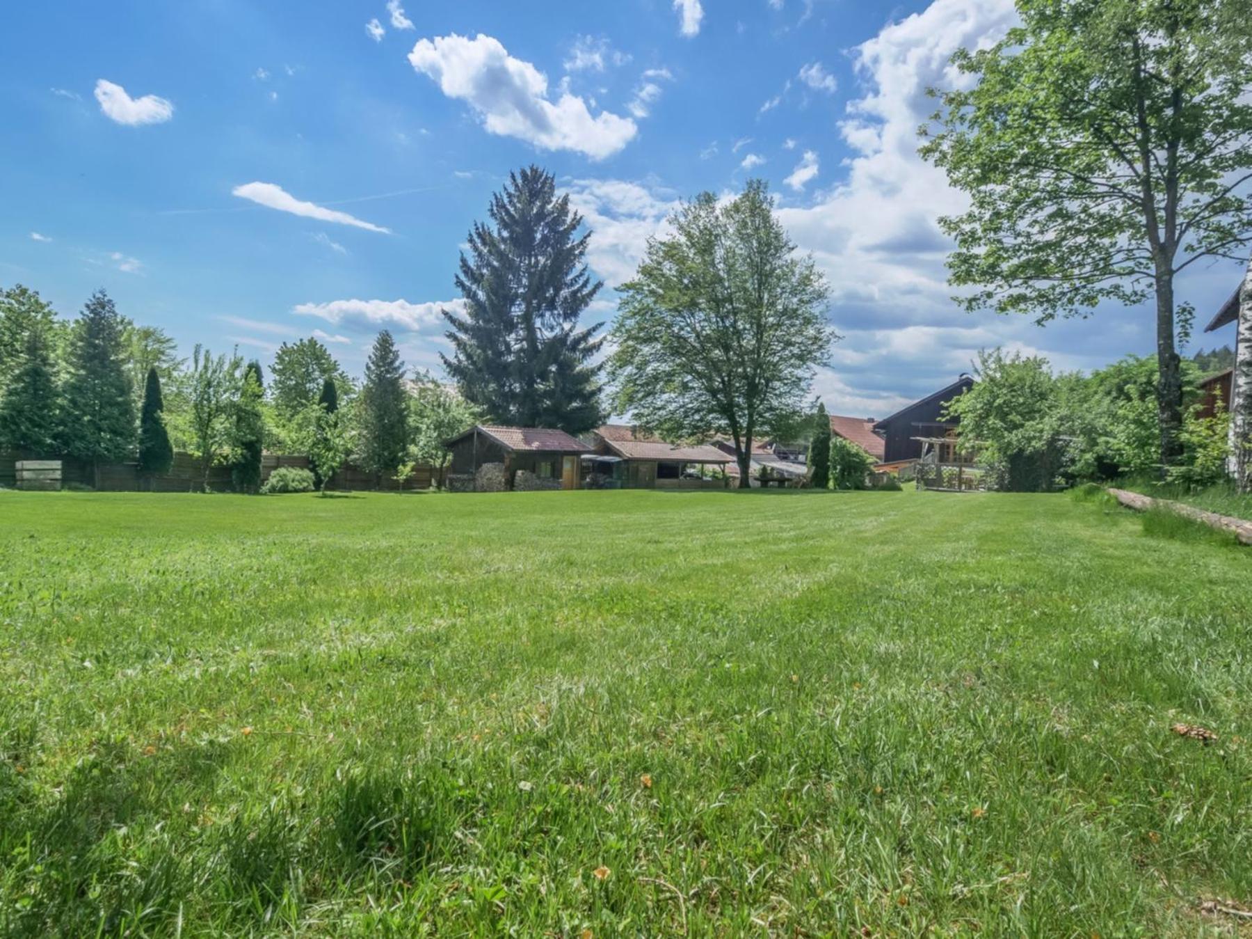 400Qm Bayerische Villa 2500Qm Uneinsehbarer Garten In Beliebter Urlaubsregion Freyung Esterno foto