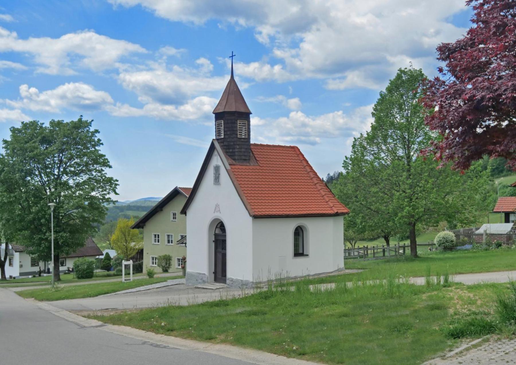 400Qm Bayerische Villa 2500Qm Uneinsehbarer Garten In Beliebter Urlaubsregion Freyung Esterno foto